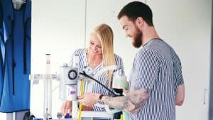 Hansenberg er det eneste sted i landet, hvor du kan tage uddannelsen til veterinærsygeplejerske. Foto: Hansenberg